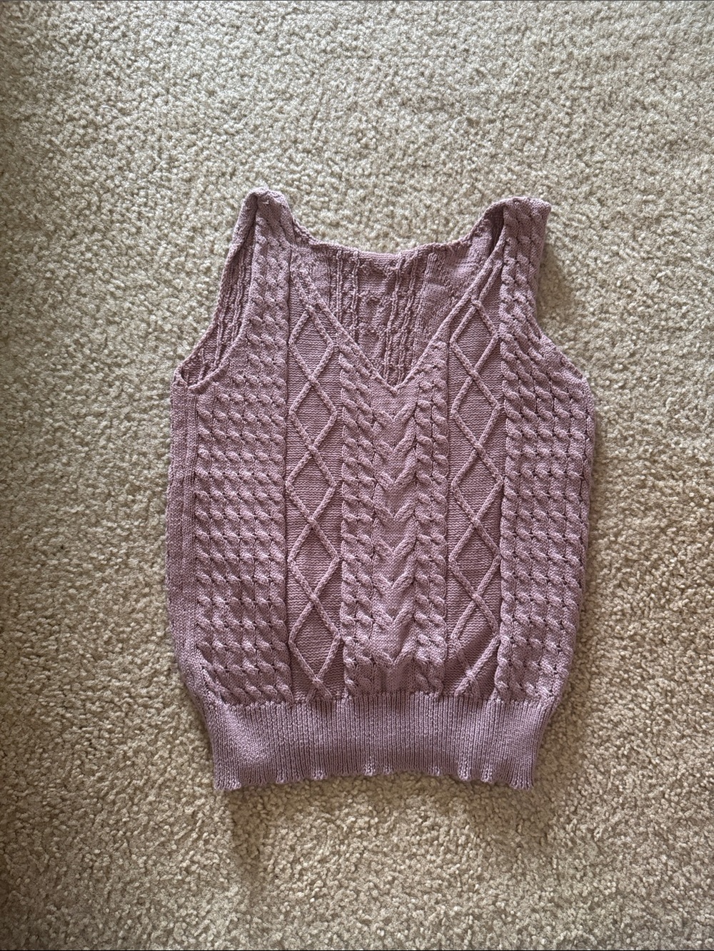 Source Unknown Mauve Cable Knit V-Neck Tank